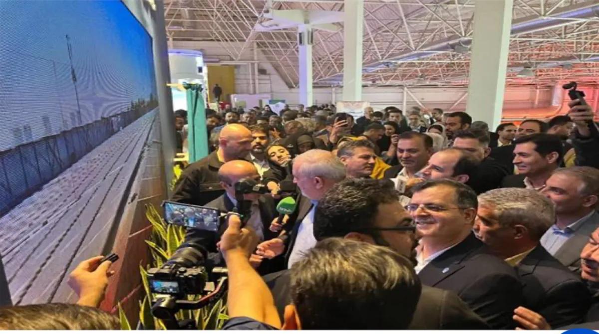 افتتاح فاز دوم نیروگاه خورشیدی بامی در نمایشگاه بین‌المللی تهران