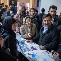 حضور دکتر دهقانی فیروزآبادی در سومین روز از چهاردهمین نمایشگاه نانو